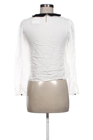 Дамска блуза Zara, Размер M, Цвят Бял, Цена 14,31 €