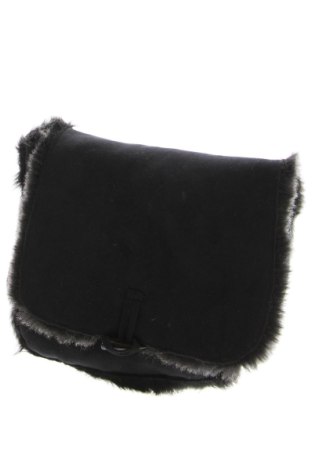 Geantă de femei East, Culoare Negru, Preț 198,10 Lei