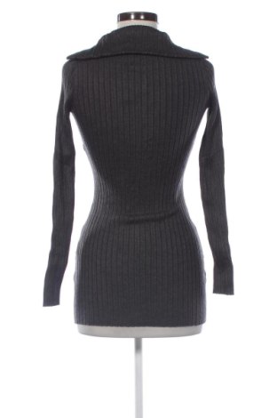 Дамска жилетка Bershka, Размер M, Цвят Сив, Цена 24,03 €