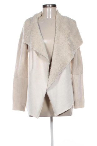 Damen Strickjacke Stradivarius, Größe M, Farbe Ecru, Preis 15,00 €