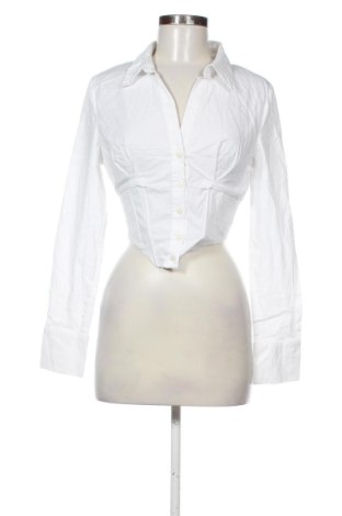 Дамска риза Bershka, Размер M, Цвят Бял, Цена 13,29 €