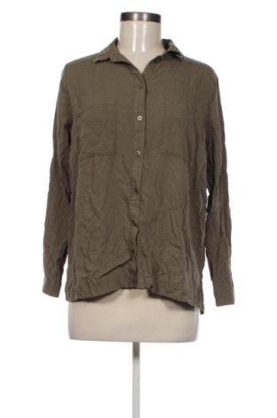 Дамска риза H&M Divided, Размер M, Цвят Зелен, Цена 13,29 €