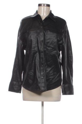Дамска риза Stradivarius, Размер S, Цвят Черен, Цена 13,29 €