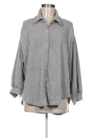 Cămașă de femei Unbranded, Mărime L, Culoare Gri, Preț 35,99 Lei, #136402535