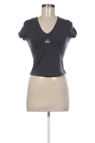 Damen T-Shirt Adidas, Größe S, Farbe Grau, Preis € 18,99