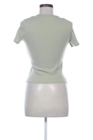 Γυναικείο t-shirt Fb Sister, Μέγεθος S, Χρώμα Πράσινο, Τιμή 10,99 €