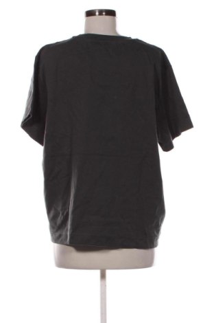 Γυναικείο t-shirt H&M, Μέγεθος 3XL, Χρώμα Γκρί, Τιμή 10,99 €