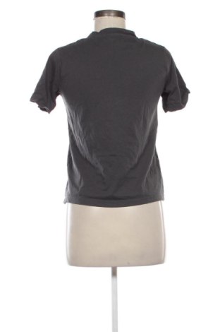 Γυναικείο t-shirt Mango, Μέγεθος S, Χρώμα Γκρί, Τιμή 8,00 €