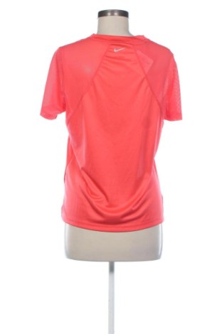 Дамска тениска Nike, Размер M, Цвят Розов, Цена 13,80 €