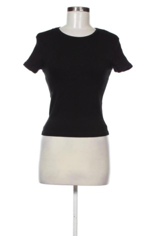 Damski T-shirt Stradivarius, Rozmiar M, Kolor Czarny, Cena 45,99 zł