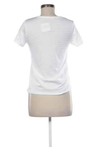 Дамска тениска Uniqlo, Размер M, Цвят Бял, Цена 9,71 €