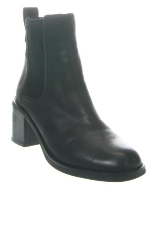 Γυναικεία μποτάκια Clarks, Μέγεθος 38, Χρώμα Μαύρο, Τιμή 164,99 €