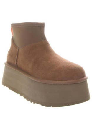 Γυναικεία μποτάκια UGG Australia, Μέγεθος 37, Χρώμα Καφέ, Τιμή 204,99 €