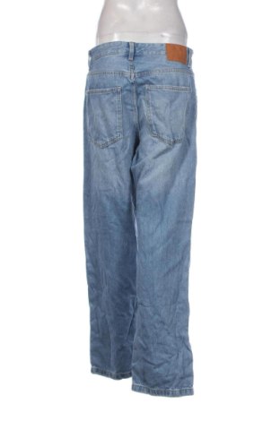 Blugi de femei Bershka, Mărime L, Culoare Albastru, Preț 91,99 Lei