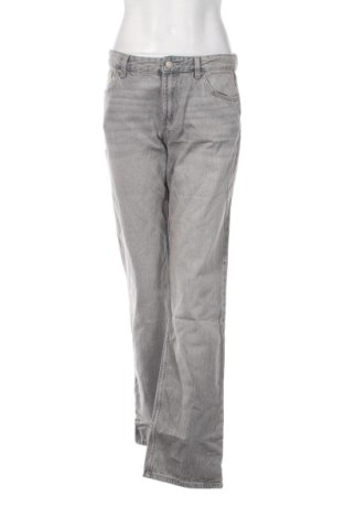 Damen Jeans Bershka, Größe M, Farbe Grau, Preis 30,99 €