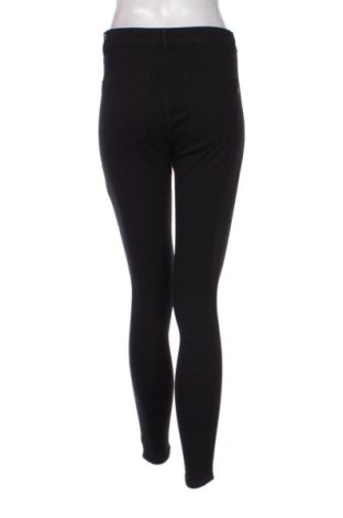 Damskie jeansy Bershka, Rozmiar M, Kolor Czarny, Cena 123,99 zł