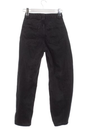 Γυναικείο Τζίν Bershka, Μέγεθος XXS, Χρώμα Μαύρο, Τιμή 15,00 €