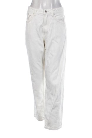 Damen Jeans Bershka, Größe L, Farbe Ecru, Preis € 15,00