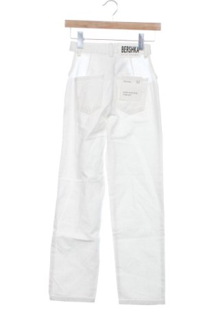Blugi de femei Bershka, Mărime XXS, Culoare Alb, Preț 123,00 Lei