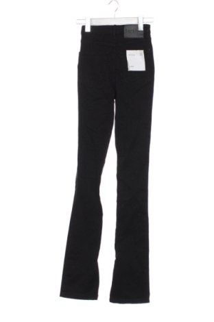 Дамски дънки Bershka, Размер XXS, Цвят Черен, Цена 19,94 €