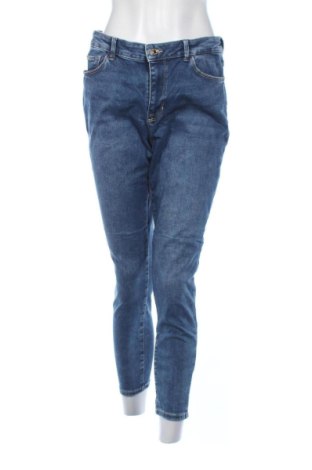 Дамски дънки C&A, Размер XL, Цвят Син, Цена 11,24 €, #136382079