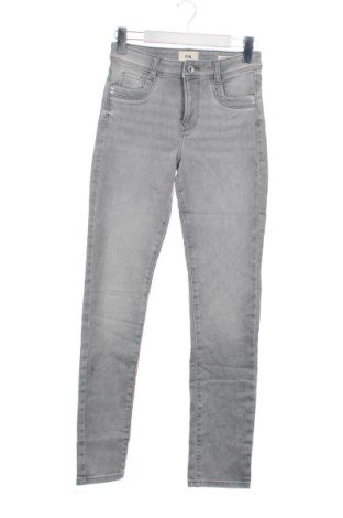 Дамски дънки C&A, Размер S, Цвят Сив, Цена 15,33 €