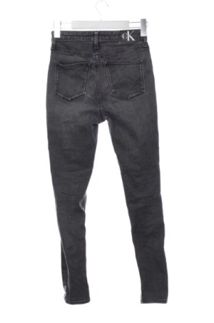 Дамски дънки Calvin Klein Jeans, Размер S, Цвят Сив, Цена 35,27 €