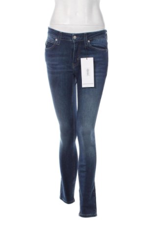 Дамски дънки Calvin Klein Jeans, Размер M, Цвят Син, Цена 80,78 €