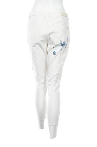 Дамски дънки Clockhouse, Размер XL, Цвят Бял, Цена 15,33 €
