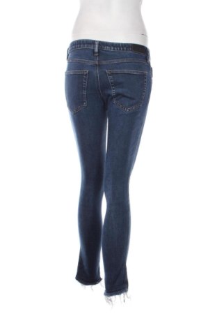 Дамски дънки Diesel, Размер S, Цвят Син, Цена 51,12 €