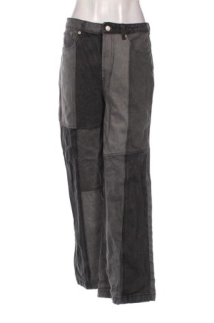 Blugi de femei Ghanda, Mărime M, Culoare Gri, Preț 91,99 Lei, #136397466