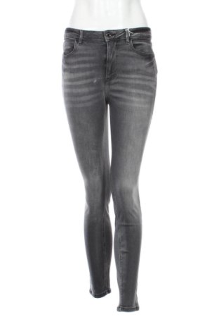 Дамски дънки Guess, Размер M, Цвят Черен, Цена 26,58 €