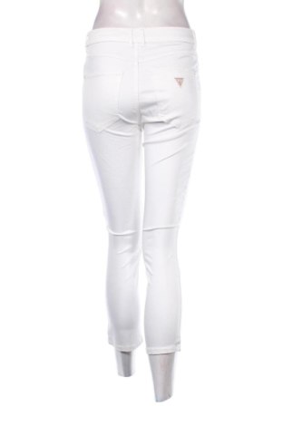 Дамски дънки Guess, Размер M, Цвят Бял, Цена 38,36 €