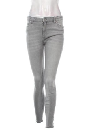 Дамски дънки H&M, Размер M, Цвят Сив, Цена 15,33 €