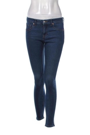 Damskie jeansy H&M, Rozmiar M, Kolor Niebieski, Cena 123,99 zł