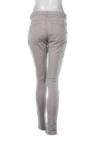 Γυναικείο Τζίν H&M, Μέγεθος XL, Χρώμα Γκρί, Τιμή 15,00 €