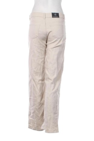 Damen Jeans H&M Divided, Größe S, Farbe Ecru, Preis 30,99 €