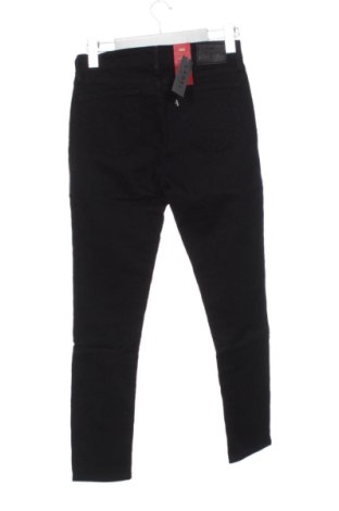 Дамски дънки Levi's, Размер M, Цвят Черен, Цена 89,47 €