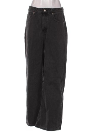 Blugi de femei Meshki, Mărime M, Culoare Gri, Preț 87,99 Lei, #136404819