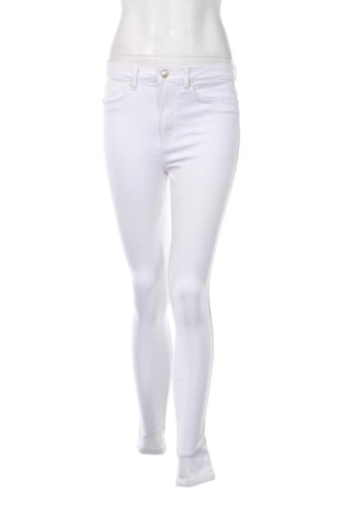 Damen Jeans ONLY, Größe M, Farbe Weiß, Preis 22,99 €