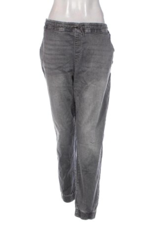Дамски дънки ONLY, Размер XL, Цвят Сив, Цена 17,89 €
