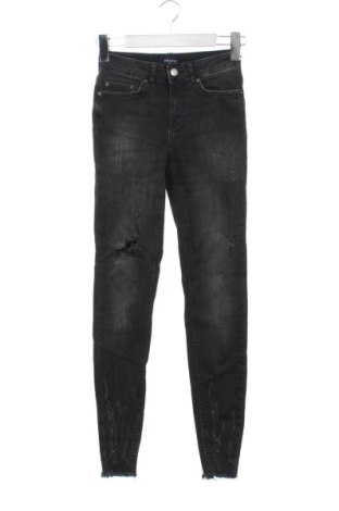 Дамски дънки Pieces, Размер XS, Цвят Черен, Цена 11,75 €
