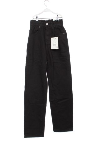 Дамски дънки Pull&Bear, Размер XS, Цвят Черен, Цена 18,40 €