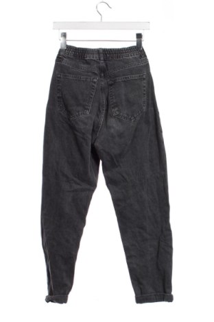 Női farmernadrág Pull&Bear, Méret XXS, Szín Szürke, Ár 6 198 Ft