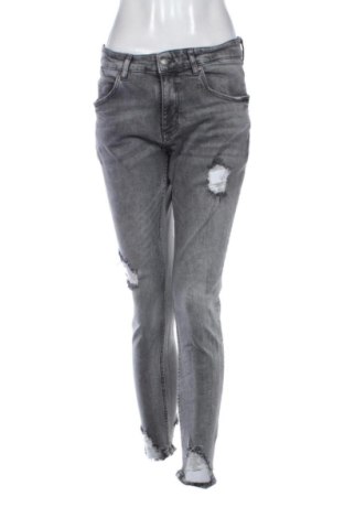 Дамски дънки Pull&Bear, Размер L, Цвят Сив, Цена 20,01 €, #136461143