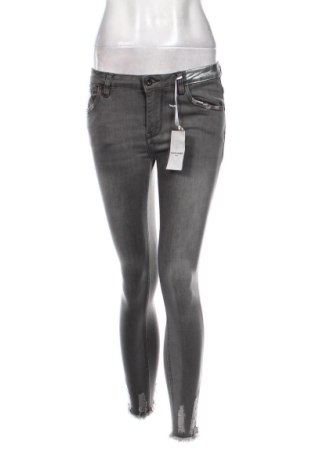 Damen Jeans Queen Hearts, Größe M, Farbe Grau, Preis € 22,99, #136389355