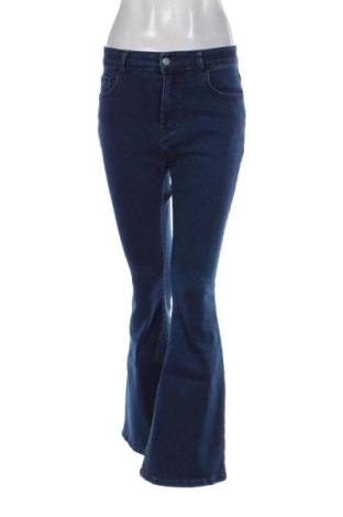 Damskie jeansy SHEIN, Rozmiar M, Kolor Niebieski, Cena 80,99 zł, #136504816