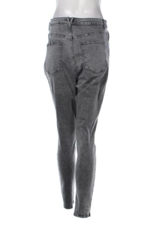 Damskie jeansy Sinsay, Rozmiar XL, Kolor Szary, Cena 80,38 zł
