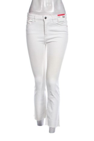 Damskie jeansy Sinsay, Rozmiar S, Kolor Biały, Cena 29,99 zł, #136508293