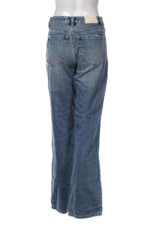 Damskie jeansy Stradivarius, Rozmiar S, Kolor Niebieski, Cena 78,99 zł